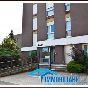 Ufficio In Affitto a Triuggio