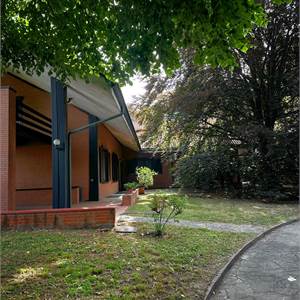 Villa for Sale in Lissone