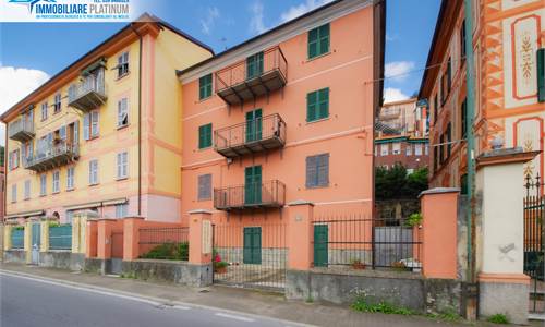 2 locali In Vendita a Varazze