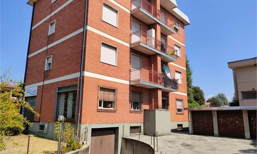 Apartment for Sale in Verano Brianza