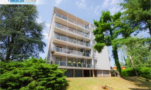 1 bedroom apartment for Sale in Lurago d'Erba