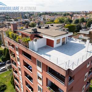 3 locali In Vendita a Monza