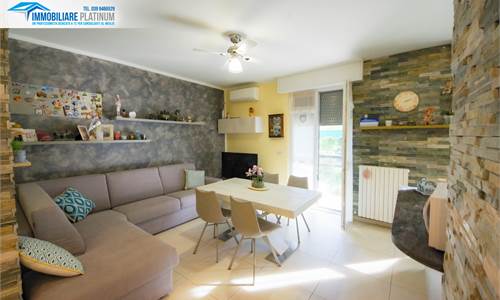 TRILOCALE RISTRUTTURATO in CENTRO PAESE