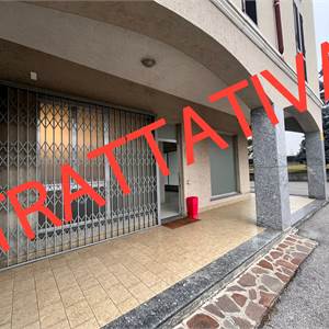 Ufficio In Vendita a Triuggio