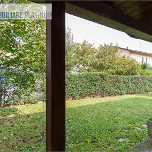 Villa In Vendita a Triuggio