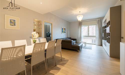 Elegante QUADRILOCALE RISTRUTTURATO nel cuore di Monza