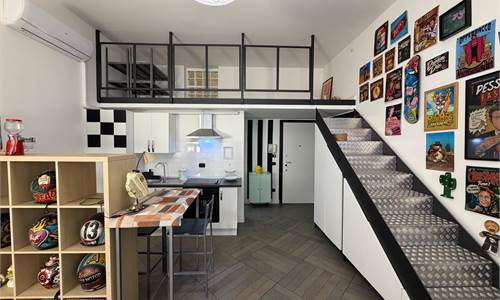 AMPIO MONOLOCALE A LISSONE VIA FRATELLI CAIROLI 7