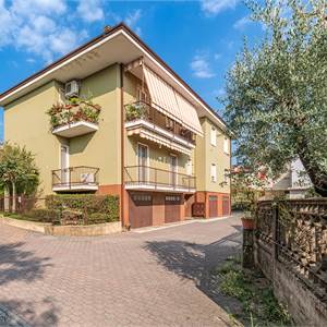 2 bedroom apartment for Sale in Verano Brianza
