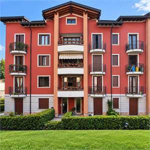 Appartamento In Vendita a Besana in Brianza