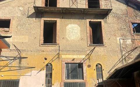 LABORATORIO, DEPOSITO E CAPANNONE