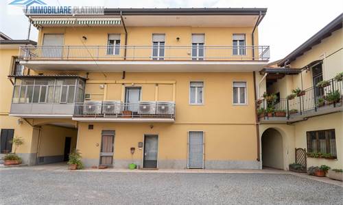 AMPIO 4 LOCALI ULTIMO PIANO